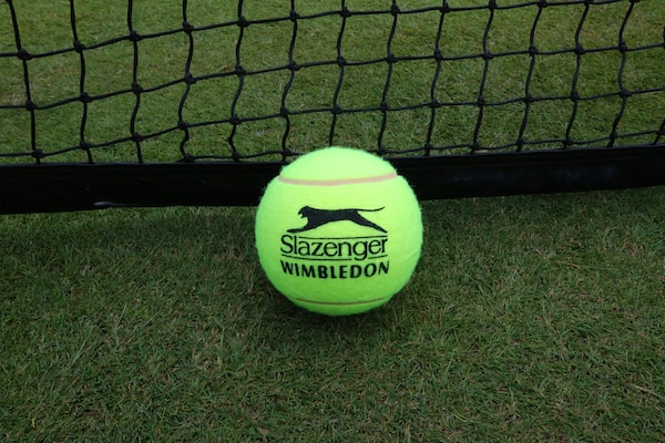 Slazenger Tennis Balls Wimbledon Championship Grass Court United Kingdom