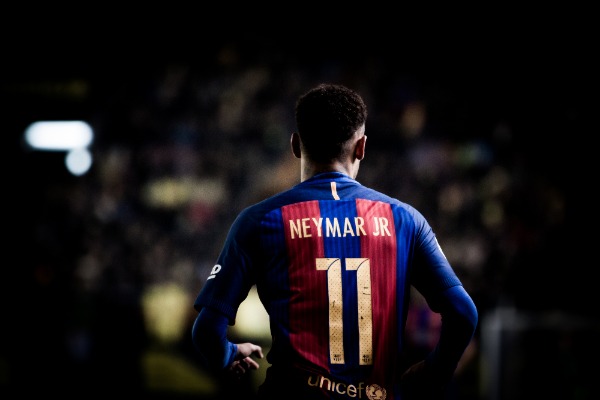 VILLARREAL, SPAIN - JANUARY 8: Neymar during La Liga soccer match between Villarreal CF and FC Barcelona at Estadio de la Ceramica on January 8, 2016 in Villarreal, Spain