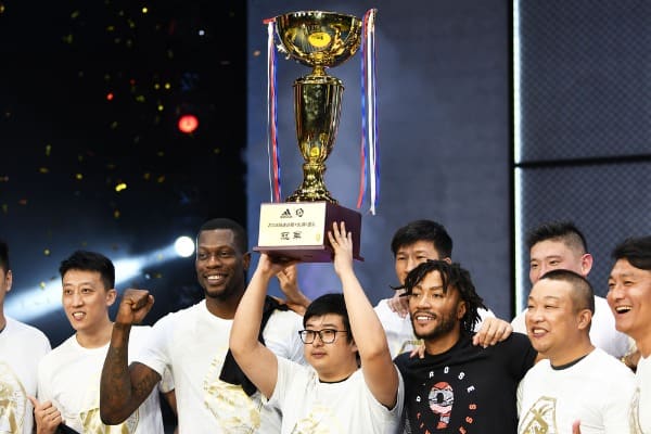 NBA star Derrick Rose of Minnesota Timberwolves attends a fan meeting event on his China tour in Shanghai, China, 5 August 2018.